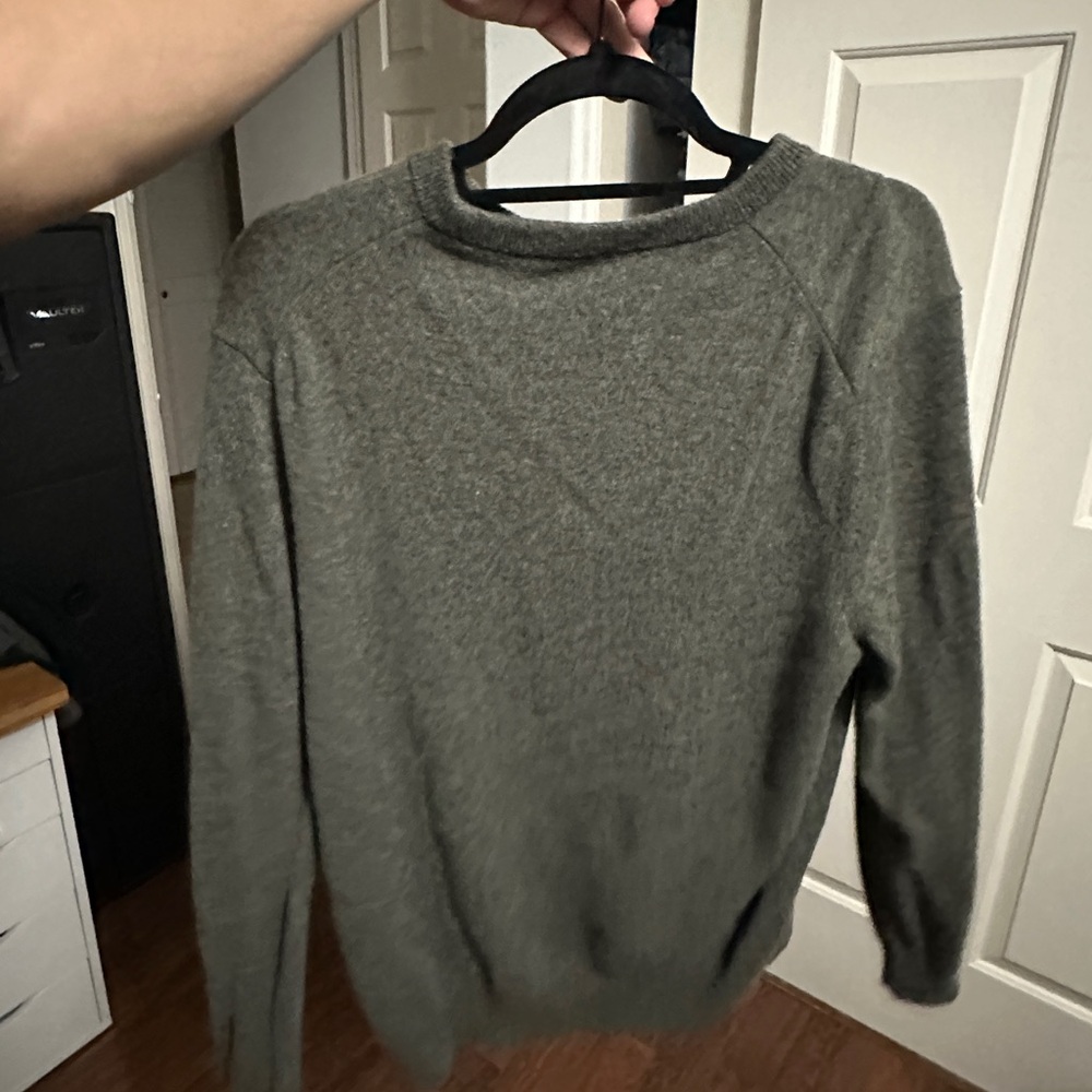 Everlane Cashmere Green Sweater